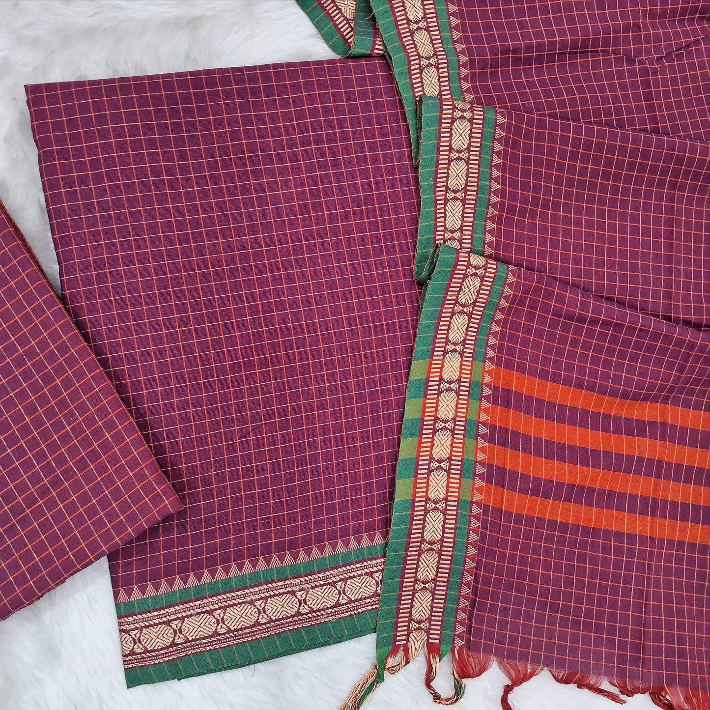 Purplish pink mercerised handloom cotton unstitched salwar material, checked all over, double side borders (textured,Lining Needed) checked handloom bottom, checked full length mercerized handloom cotton dupatta. MR262125