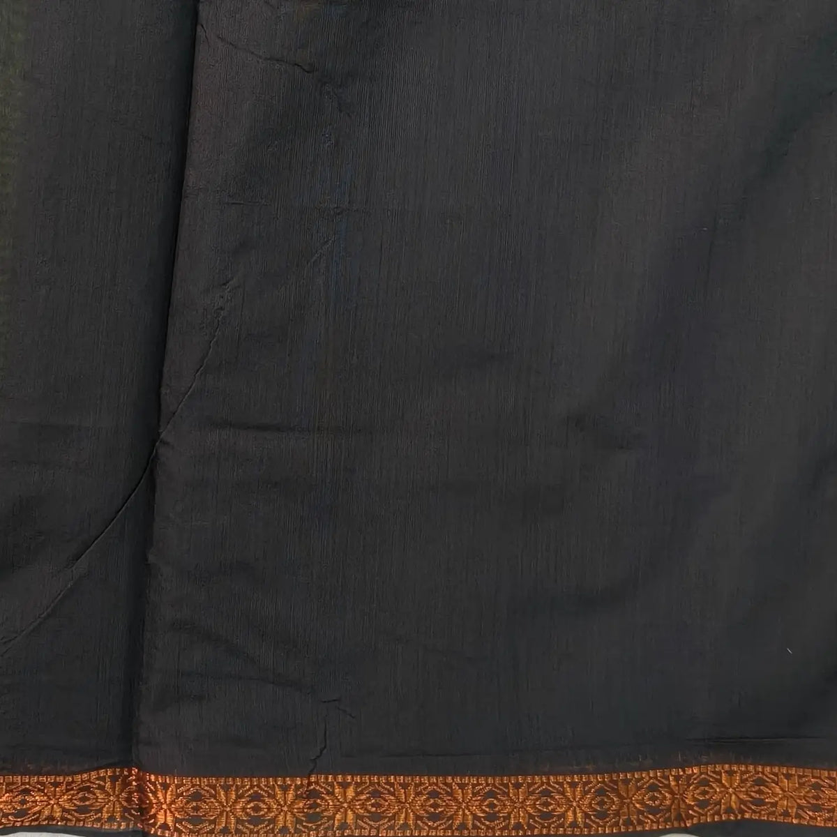 Black and leafy green semi maheshwari silk cotton saree (thin, lightweight) zari woven borders and buttas all over, contrast pallu, plain running blouse with borders. NS357