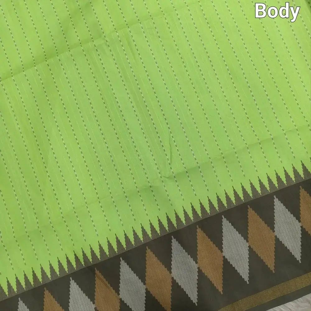 Green chappa silk saree ns129-Neidhal