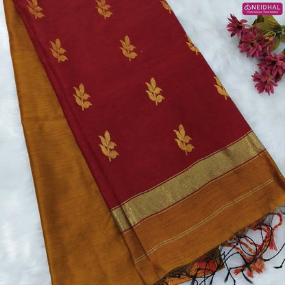 Honey brown with reddish maroon Traditional zari woven silk cotton saree,Contrast double side borders, thread woven pallu, plain running blouse with borders. NS21