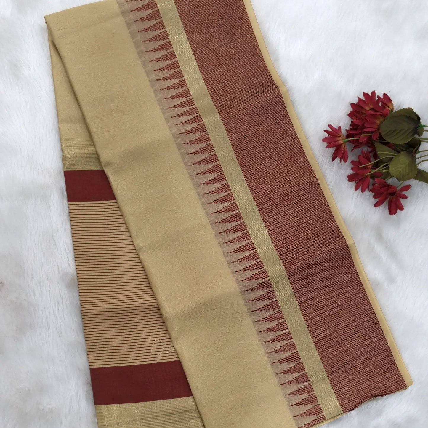 Beige with dark maroon silk cotton saree with thread woven double side borders, zari striped short pallu and contrast blouse with borders. NS80