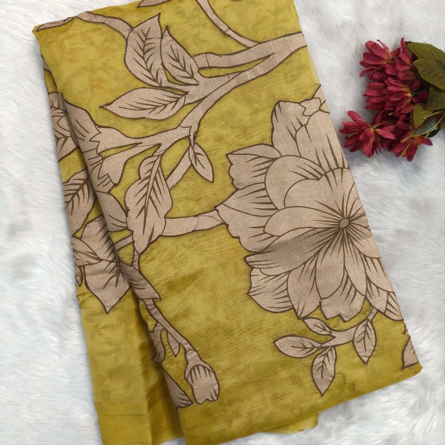 Designer golden yellow organza saree with kalamkari art silk applique work(soft, thin)rich pallu,digital printed art silk blouse. NS118